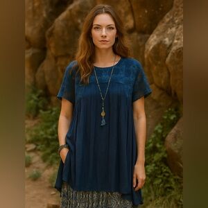 Altar'd State Blue Pleated Short Sleeve with lace top Blouse - sz L